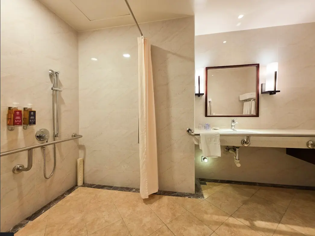 無障礙四人客房(無窗)