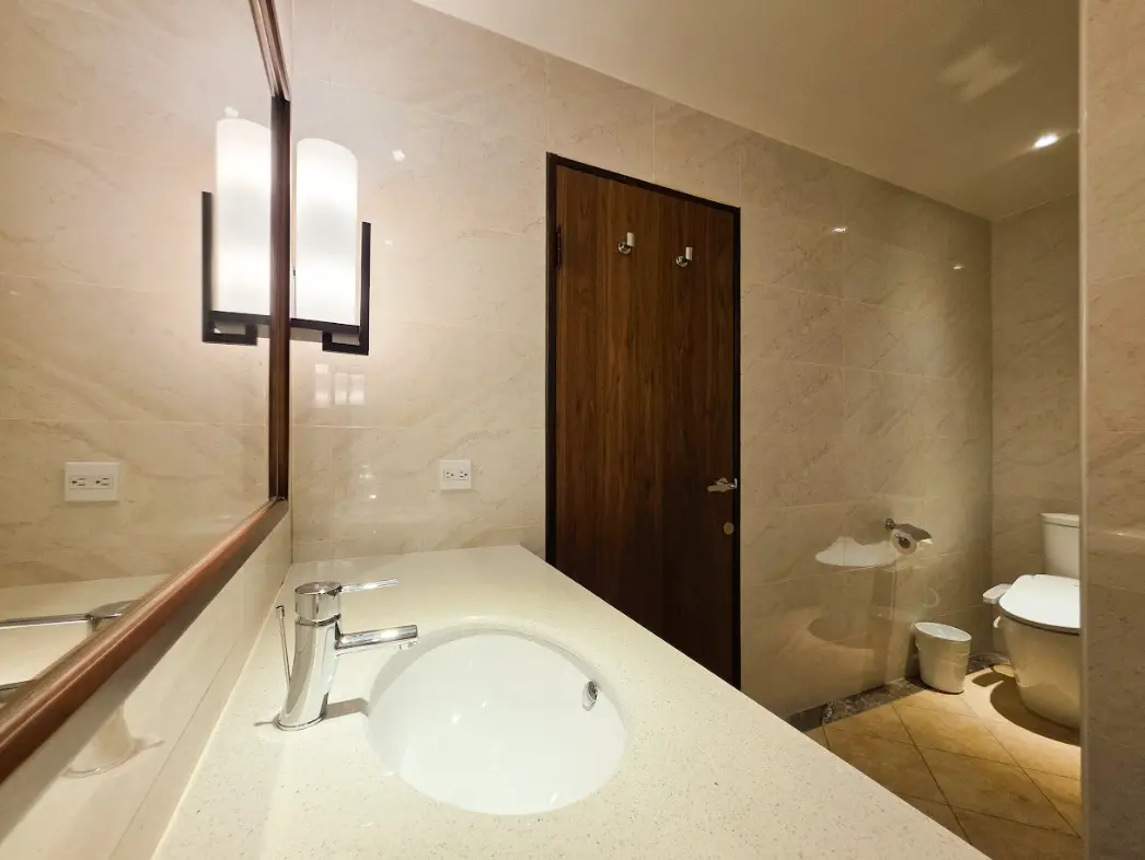 歡享雀客家庭套房(露台) SCDB